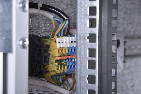 Телекоммуникационный шкаф ЦМО ШТВ-1-12.7.6-43АА-Т1